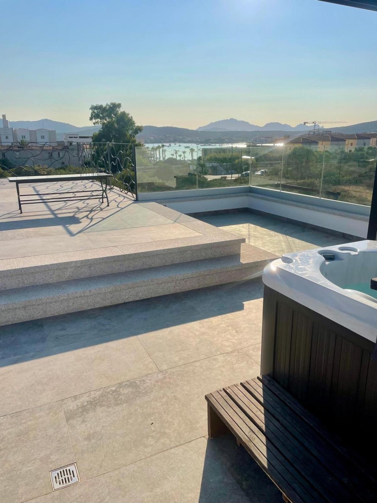 Villa Giulia Golfo Aranci Exterior photo